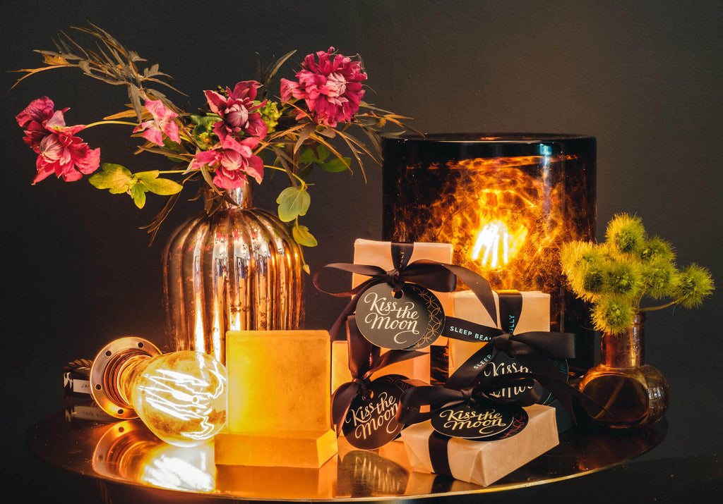 SOAP SUPER STARS Kiss the Moon