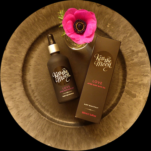 ANOTHER AWARD FOR KISS THE MOON!