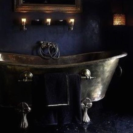 DELICIOUSLY DARK BATHROOMS