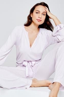 DID SOMEONE SAY LOUNGEWEAR?