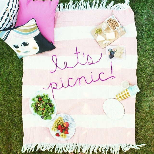 IT'S NATIONAL PICNIC WEEK