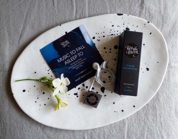 MUSIC TO FALL ASLEEP TO