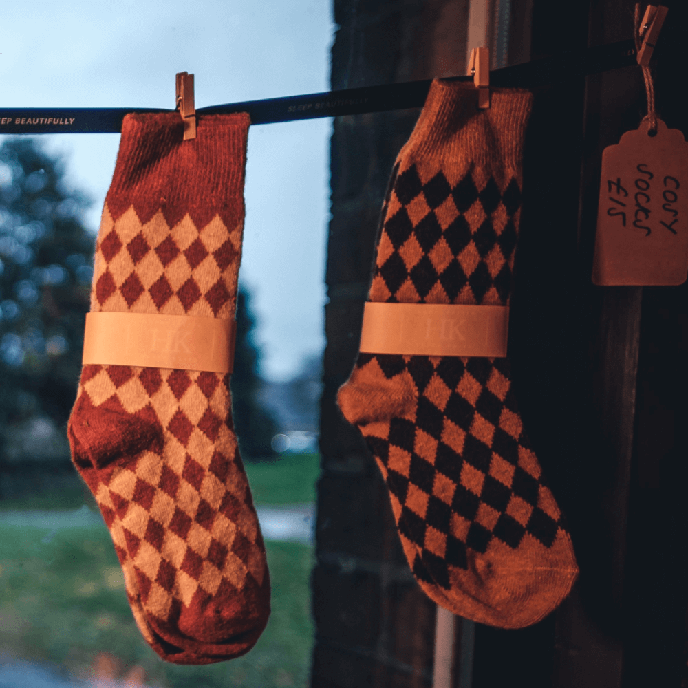COSY VINTAGE SOCKS | Knitted Wool Crew Socks in Orange