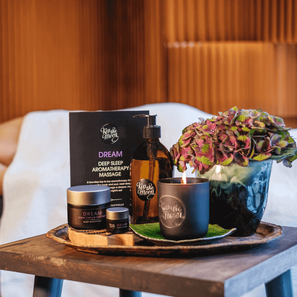 SLEEP TREATMENTS – Kiss the Moon