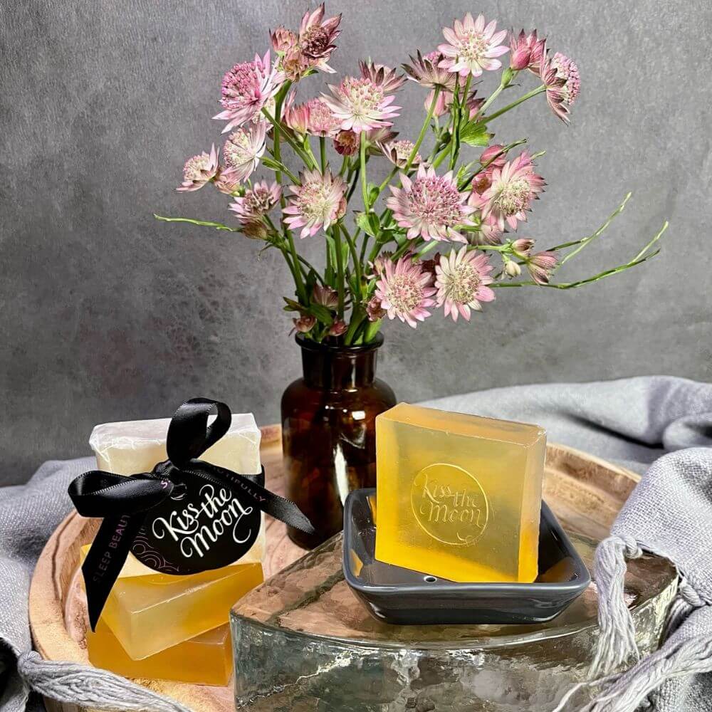 CHARCOAL SOAP DISH | Keep your bathroom organised with our stylish soap dish