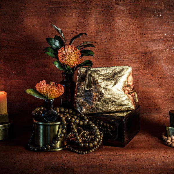 Kiss the Moon Washable paper Cosmetics bag glamorous metallic