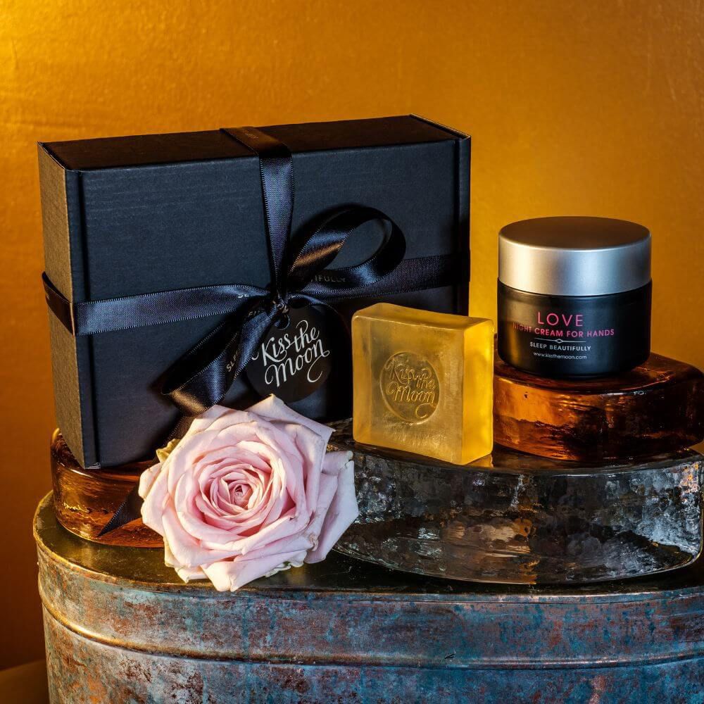 LOVELY HANDS GIFT SET | Rejuvenate dry skin overnight with Rose & Frankincense